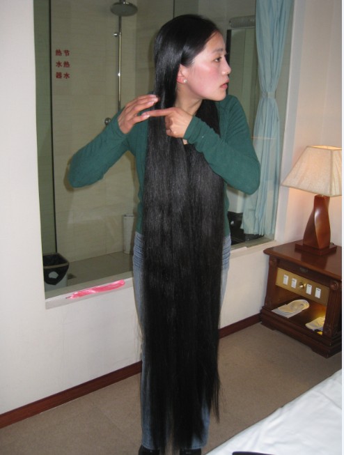 藏族长发姑娘美朗多吉-1