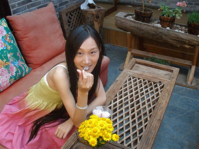 09