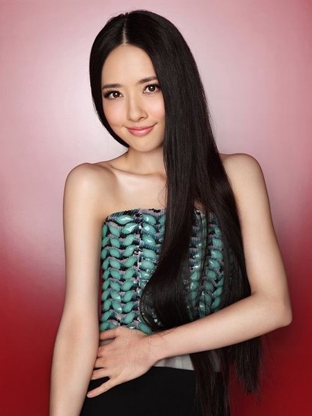 氧气女神郭碧婷 中分扎发OL范(4) 氧气女神郭碧婷 中分扎发OL范(4)