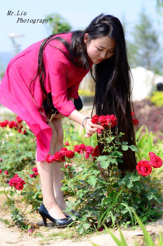 Grow long hair from bra length to thigh length