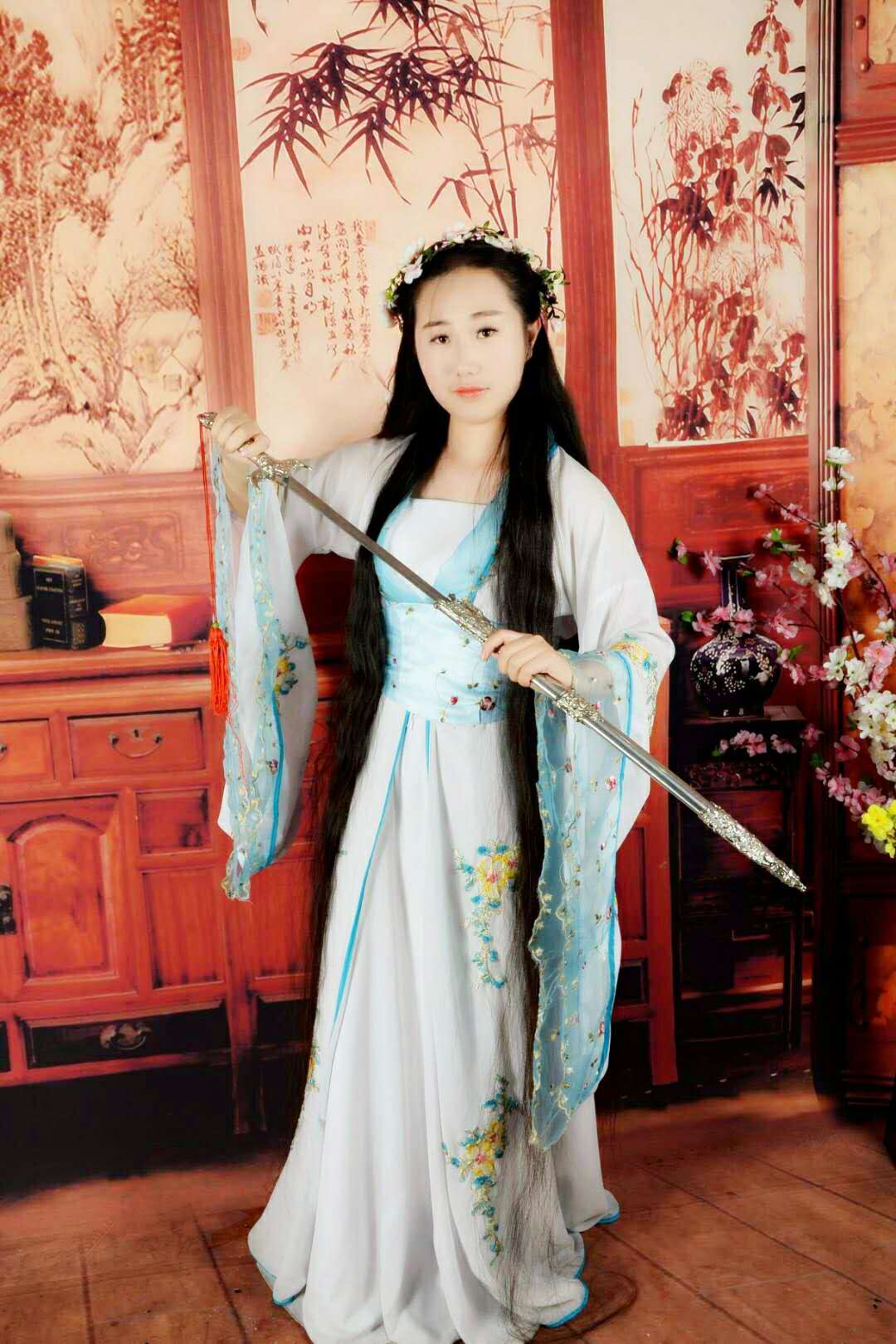 齣Ů